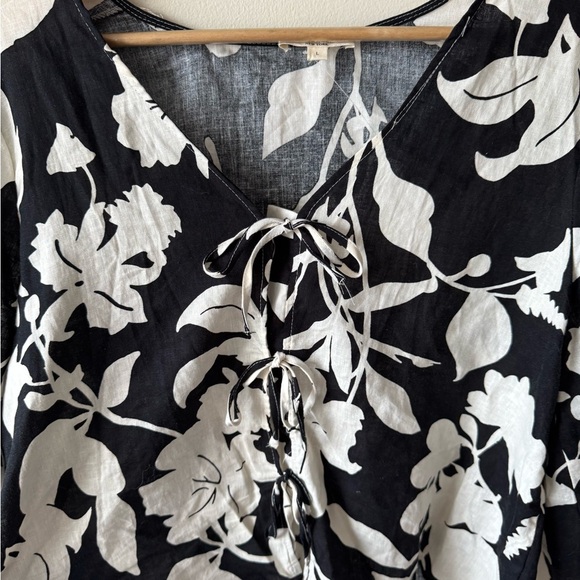 Christian Siriano B & W Floral Skirt & Top Set - Picture 9 of 12